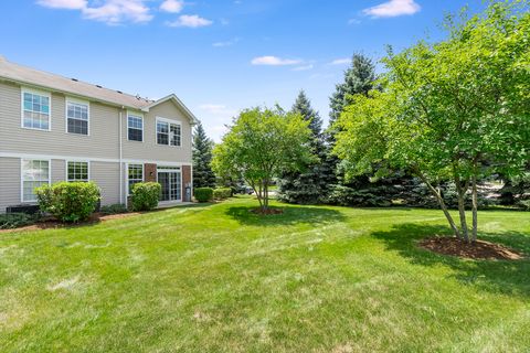 Tiny photo for 158 Concord Drive S #158, Oswego, IL 60543 (MLS # 12494337)