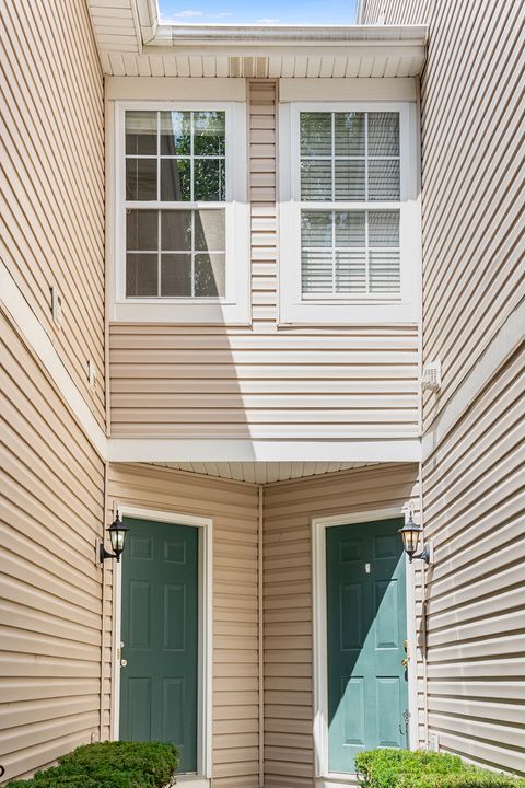 Tiny photo for 158 Concord Drive S #158, Oswego, IL 60543 (MLS # 12494337)