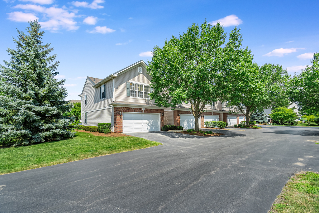 158 Concord Drive S 158