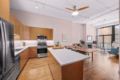 Tiny photo for 547 S Clark Street #604, Chicago, IL 60605 (MLS # 12584272)