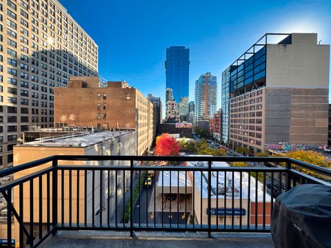 Tiny photo for 547 S Clark Street #604, Chicago, IL 60605 (MLS # 12584272)