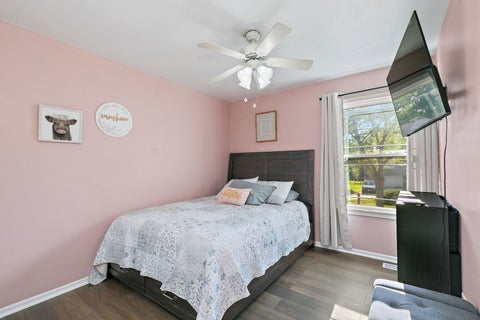 Tiny photo for 17 Joslyn Drive, Elgin, IL 60120 (MLS # 12746233)
