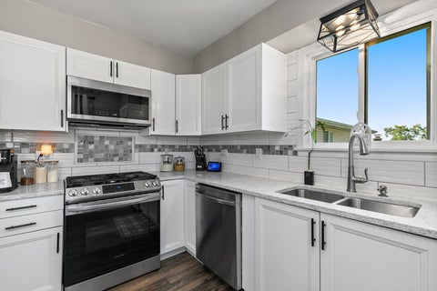 Tiny photo for 17 Joslyn Drive, Elgin, IL 60120 (MLS # 12746233)