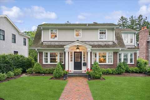 Photo of 1107 Griffith Road, Lake Forest, IL 60045 (MLS # 12688139)