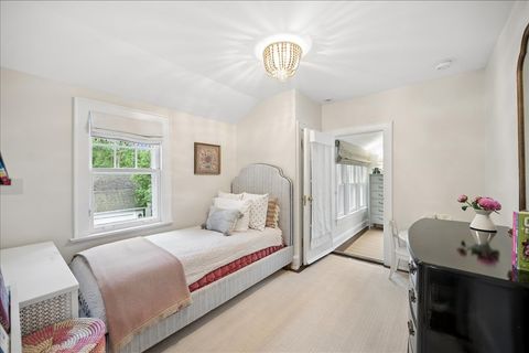 Tiny photo for 1107 Griffith Road, Lake Forest, IL 60045 (MLS # 12688139)