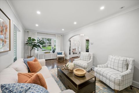 Tiny photo for 1107 Griffith Road, Lake Forest, IL 60045 (MLS # 12688139)