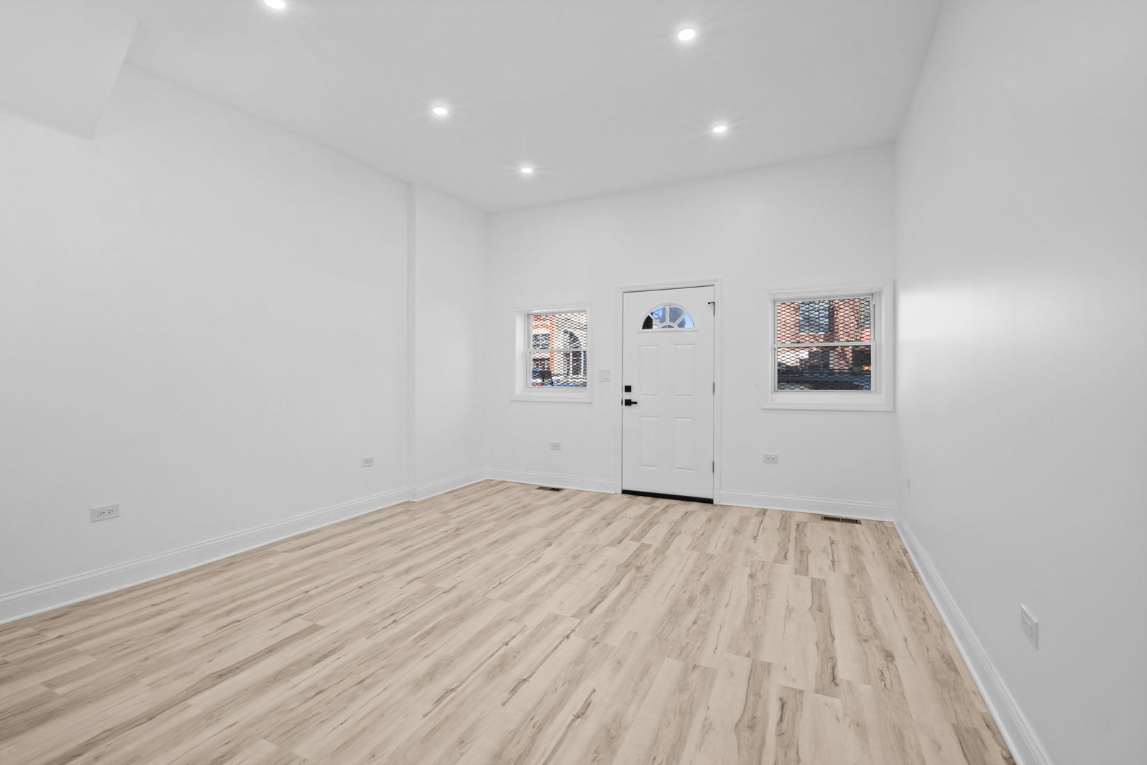 1456 N Ashland Avenue