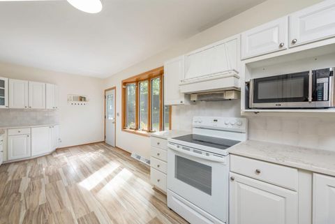 Tiny photo for 11279 W Russell Road, Winthrop Harbor, IL 60096 (MLS # 12466509)