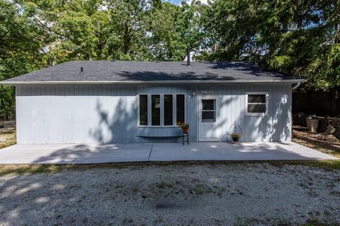 Tiny photo for 11279 W Russell Road, Winthrop Harbor, IL 60096 (MLS # 12466509)