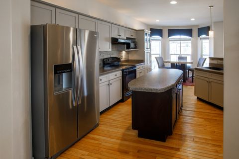 Tiny photo for 508 N Raven Road, Shorewood, IL 60404 (MLS # 12568710)