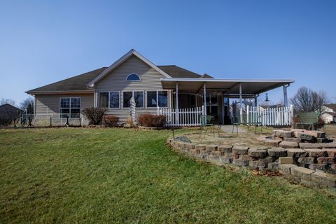 Tiny photo for 508 N Raven Road, Shorewood, IL 60404 (MLS # 12568710)