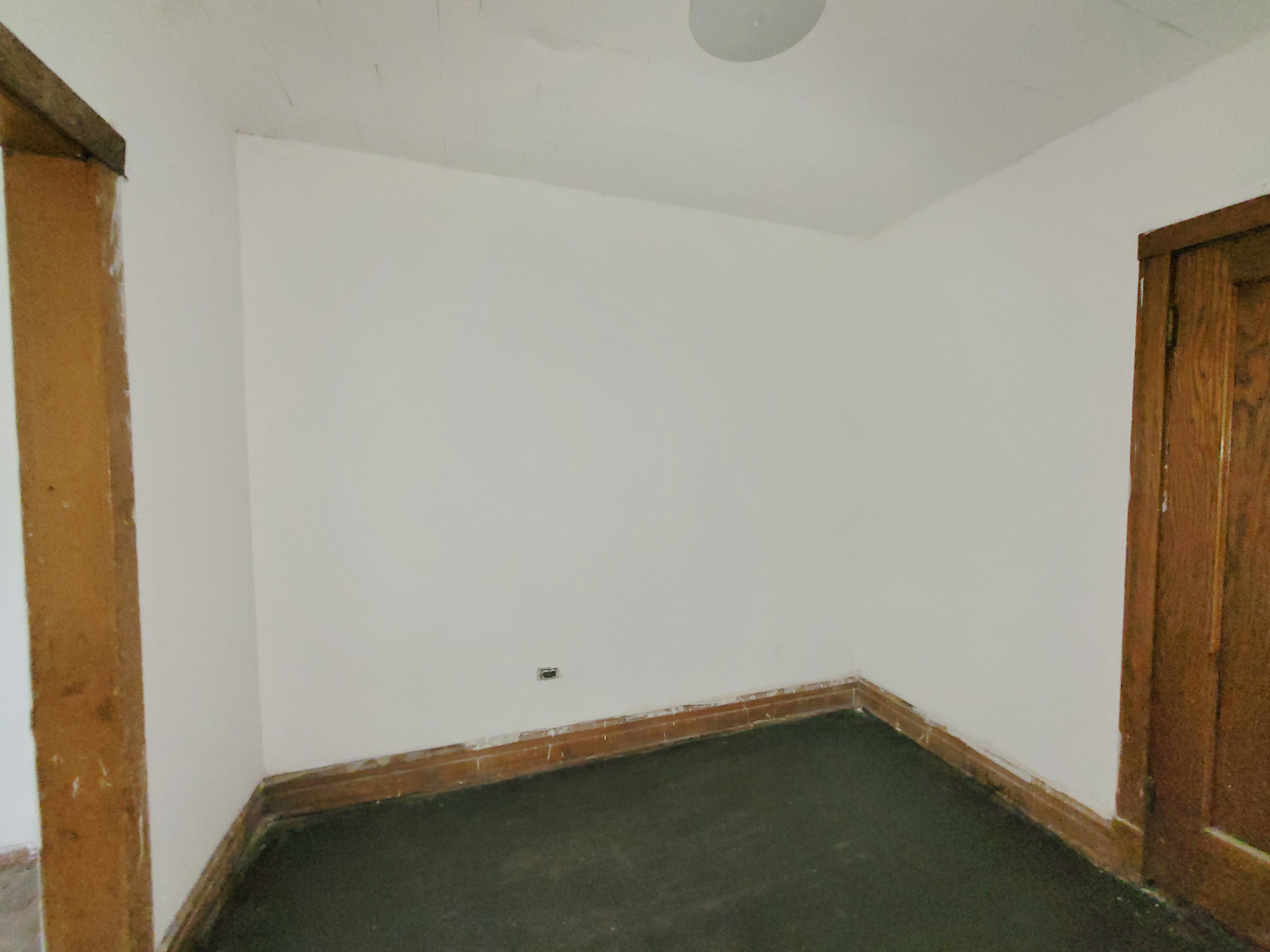 2641 W 69th Street