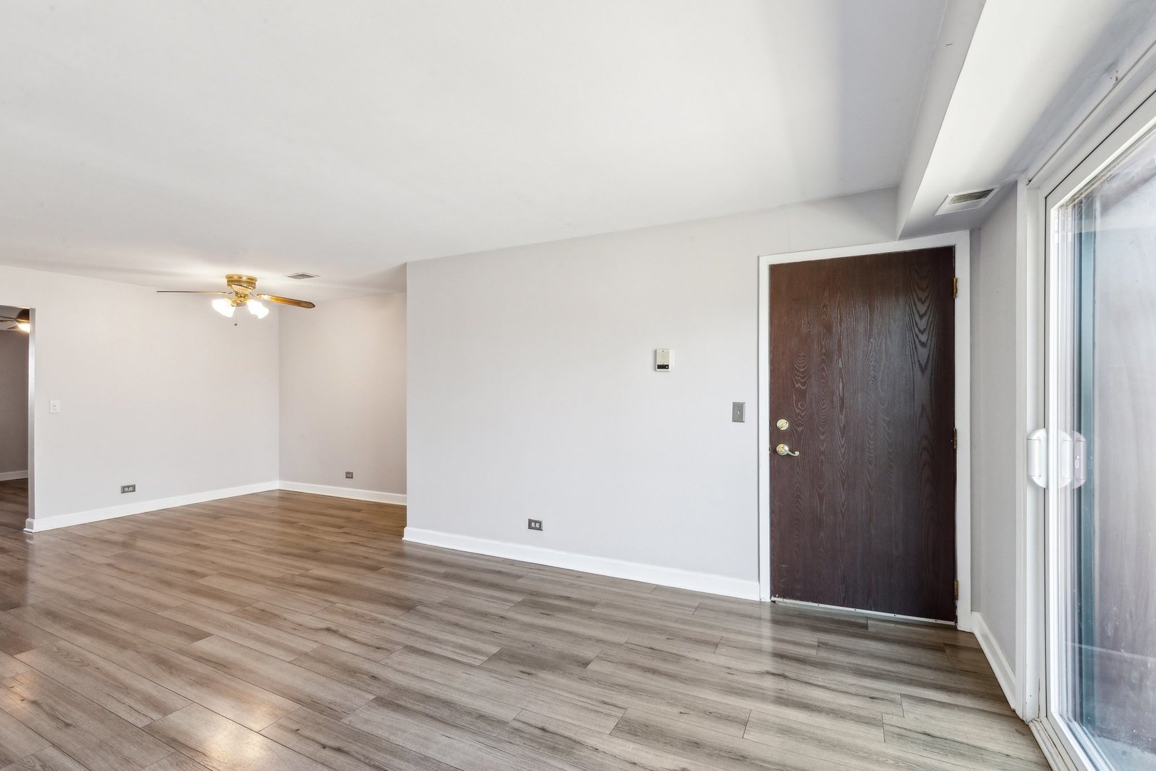 501 Mchenry Road 3B