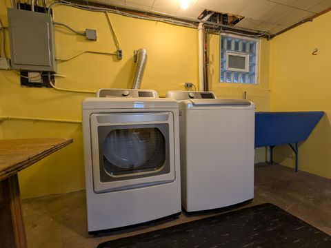 Tiny photo for 7425 N California Avenue, Chicago, IL 60645 (MLS # 12538494)