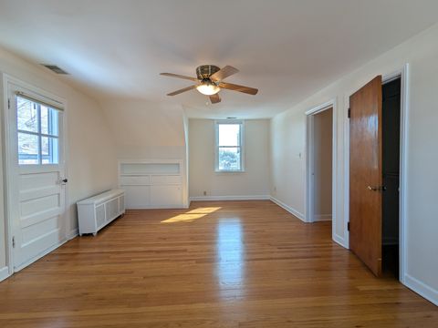 Tiny photo for 7425 N California Avenue, Chicago, IL 60645 (MLS # 12538494)