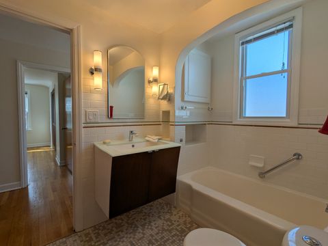 Tiny photo for 7425 N California Avenue, Chicago, IL 60645 (MLS # 12538494)