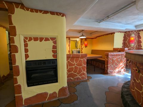 Tiny photo for 7425 N California Avenue, Chicago, IL 60645 (MLS # 12538494)