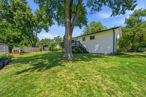 Tiny photo for 917 E Morris Drive, Palatine, IL 60074 (MLS # 12697155)