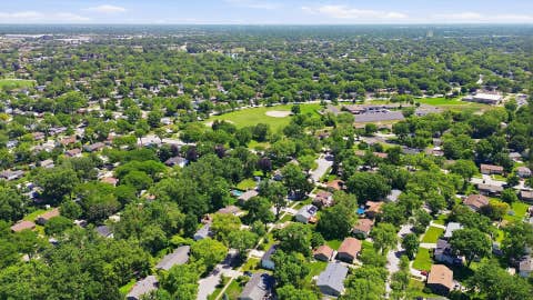 Tiny photo for 917 E Morris Drive, Palatine, IL 60074 (MLS # 12697155)