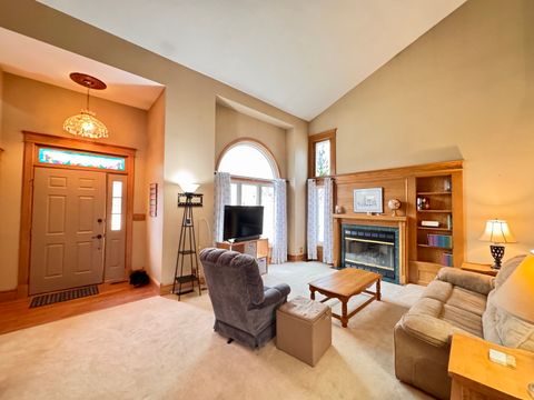 Tiny photo for 756 Marine Drive, Dixon, IL 61021 (MLS # 12573402)