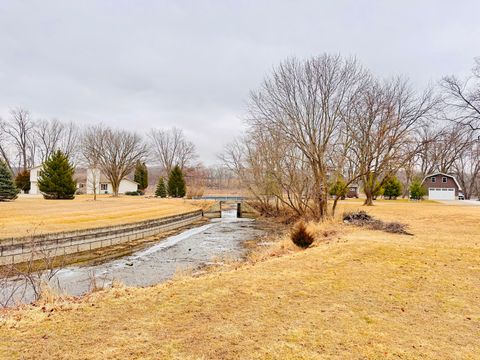 Tiny photo for 756 Marine Drive, Dixon, IL 61021 (MLS # 12573402)