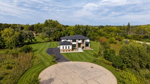 Tiny photo for 23589 N Owl Court, Lake Barrington, IL 60010 (MLS # 12785284)