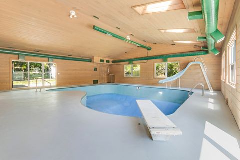 Tiny photo for 160 E Terra Cotta Avenue, Crystal Lake, IL 60014 (MLS # 12506941)