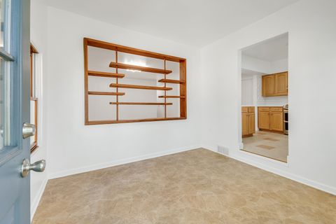 Tiny photo for 160 E Terra Cotta Avenue, Crystal Lake, IL 60014 (MLS # 12506941)