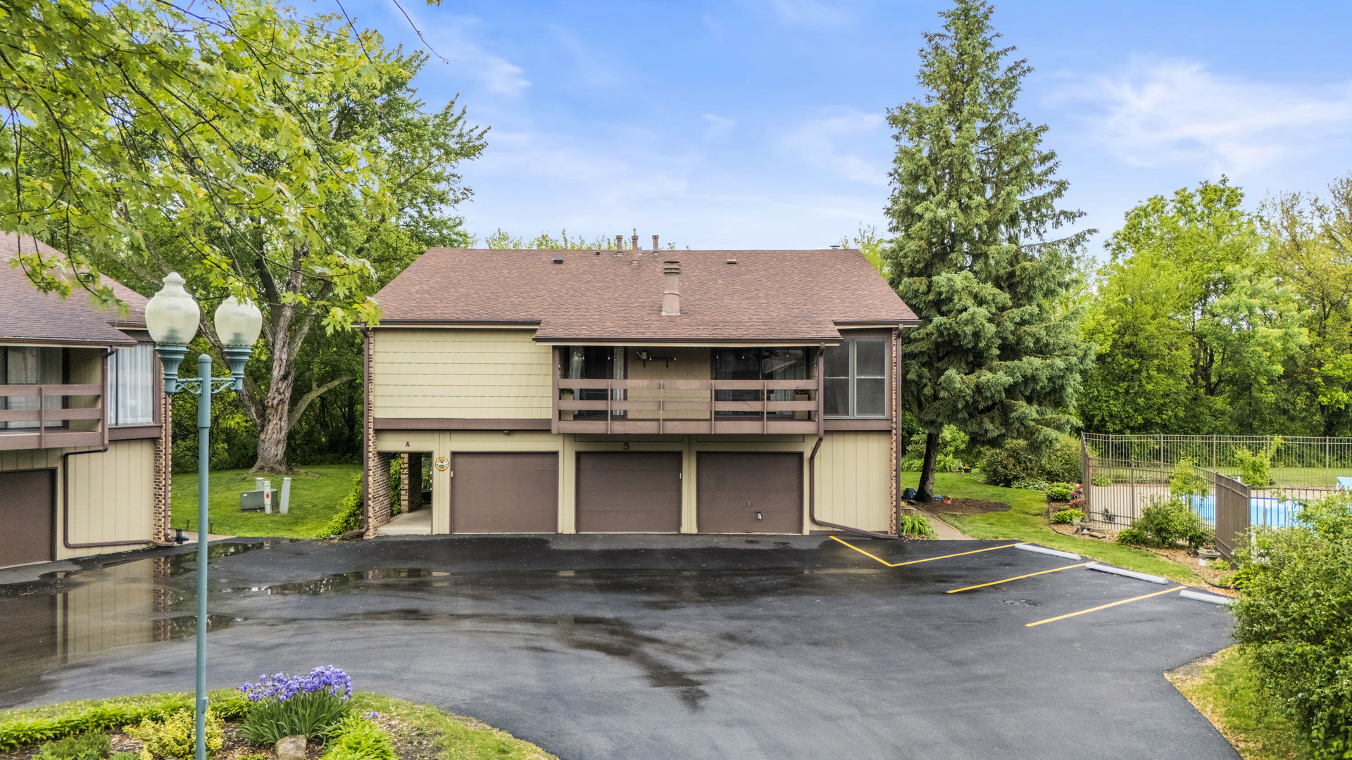 5 Cobblestone Court C