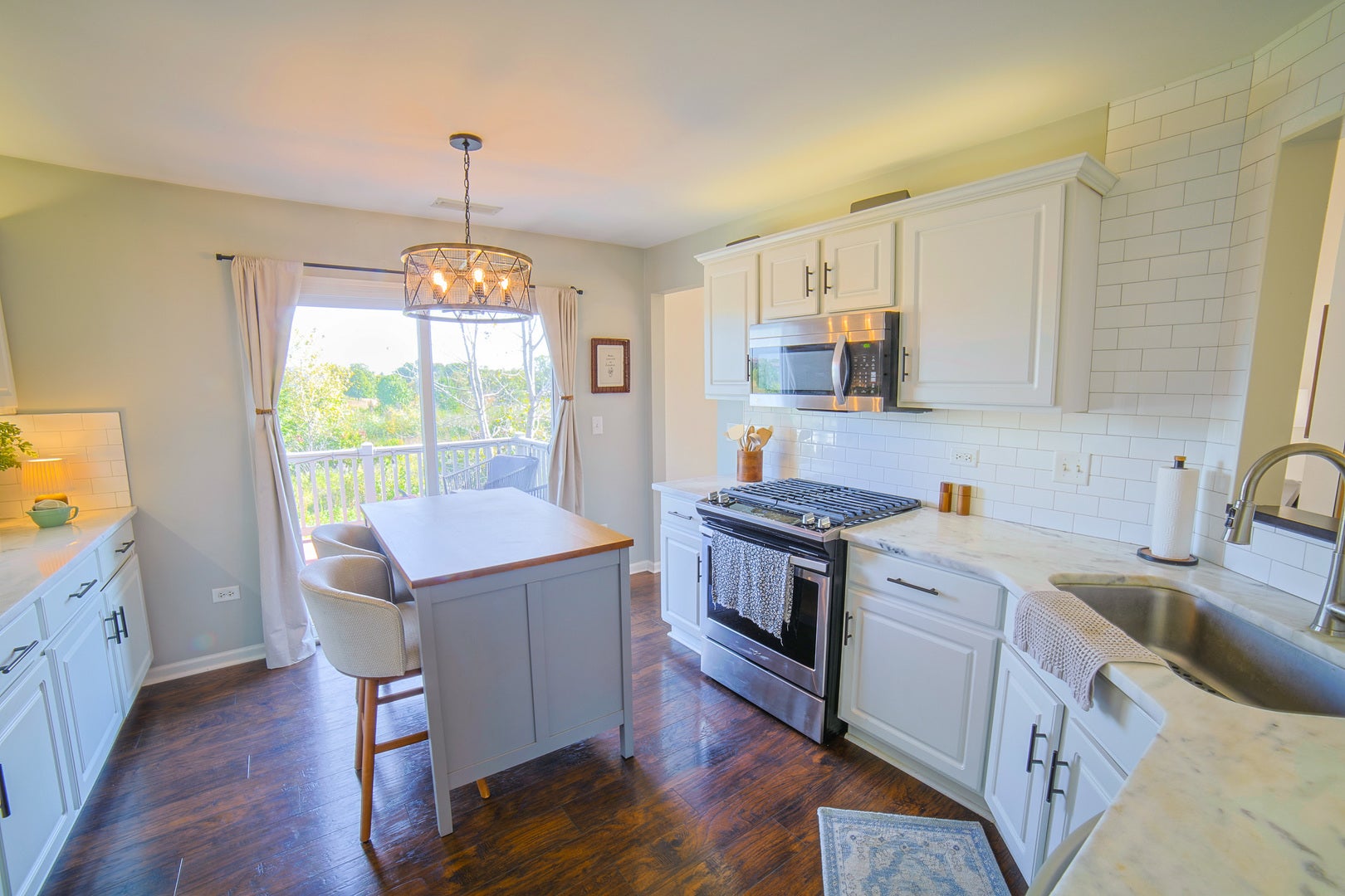 16847 Ivy Lane 16847