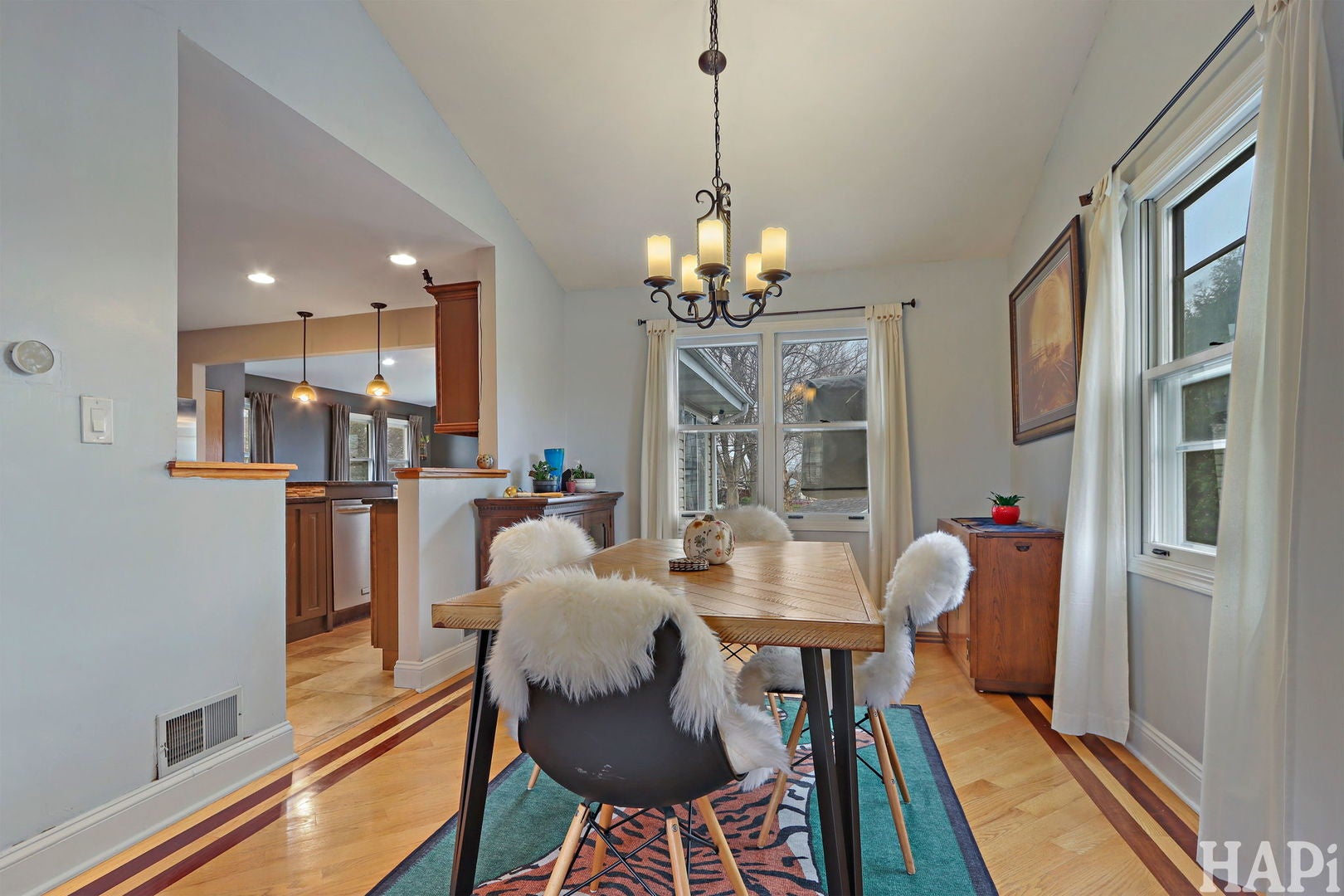 725 Buffalo Circle