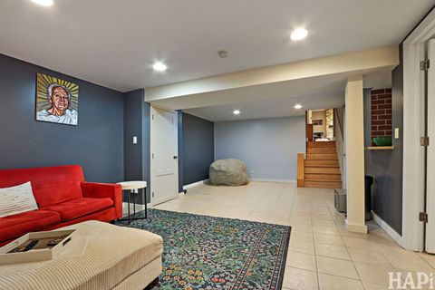 Tiny photo for 725 Buffalo Circle, Carol Stream, IL 60188 (MLS # 12632168)