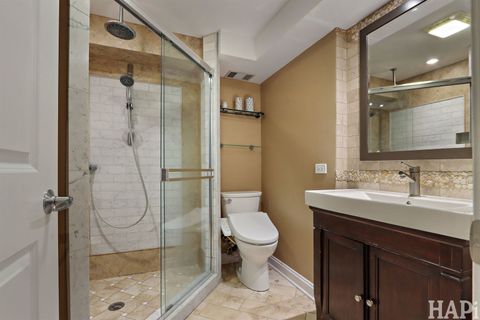 Tiny photo for 725 Buffalo Circle, Carol Stream, IL 60188 (MLS # 12632168)