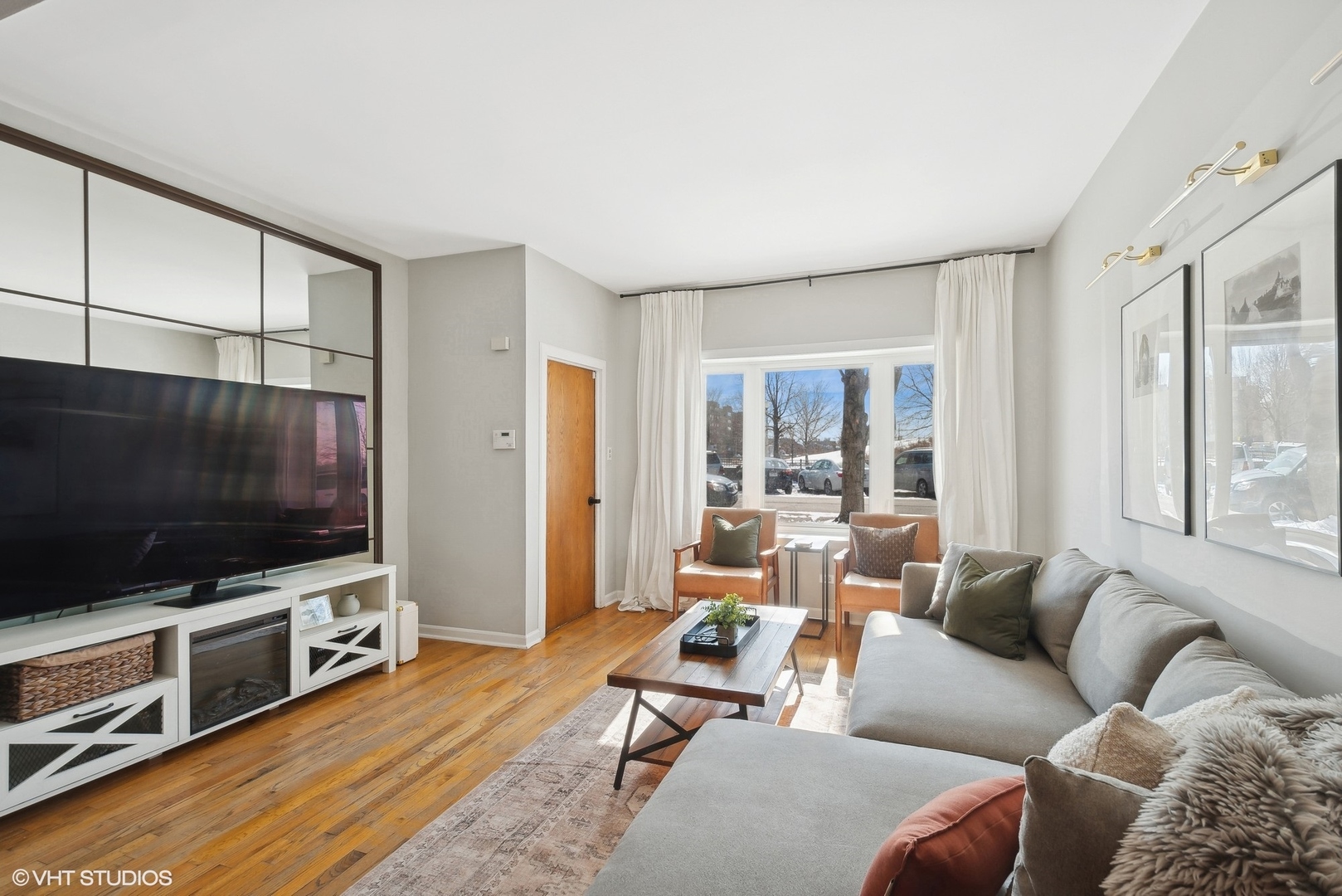 808 W 27th Street