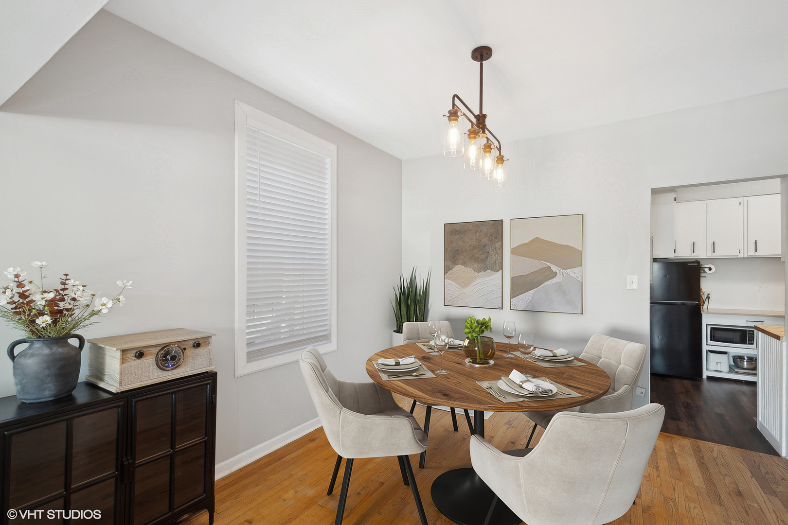 808 W 27th Street