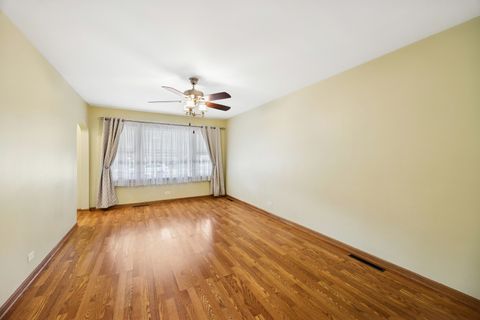 Tiny photo for 2245 Northgate Avenue, North Riverside, IL 60546 (MLS # 12484563)