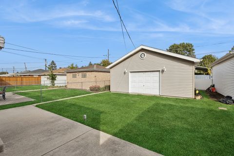 Tiny photo for 2245 Northgate Avenue, North Riverside, IL 60546 (MLS # 12484563)