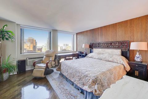 Tiny photo for 1110 N Lake Shore Drive #20S, Chicago, IL 60611 (MLS # 12530931)