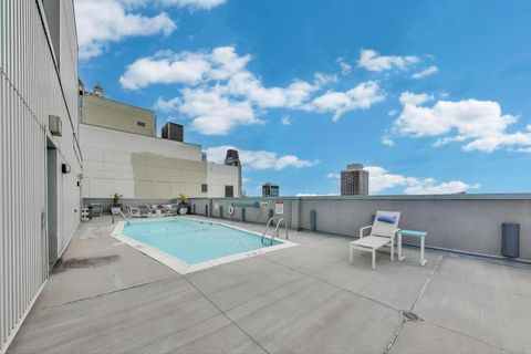 Tiny photo for 1110 N Lake Shore Drive #20S, Chicago, IL 60611 (MLS # 12530931)