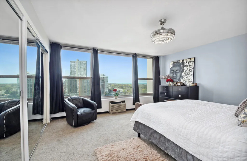 3600 N Lake Shore Drive 1624