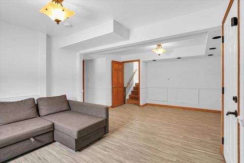 Tiny photo for 308 E Willard Street, Urbana, IL 61801 (MLS # 12516091)