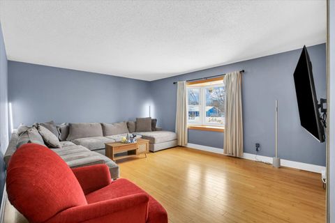 Tiny photo for 308 E Willard Street, Urbana, IL 61801 (MLS # 12516091)