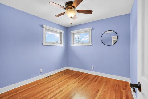 Tiny photo for 308 E Willard Street, Urbana, IL 61801 (MLS # 12516091)