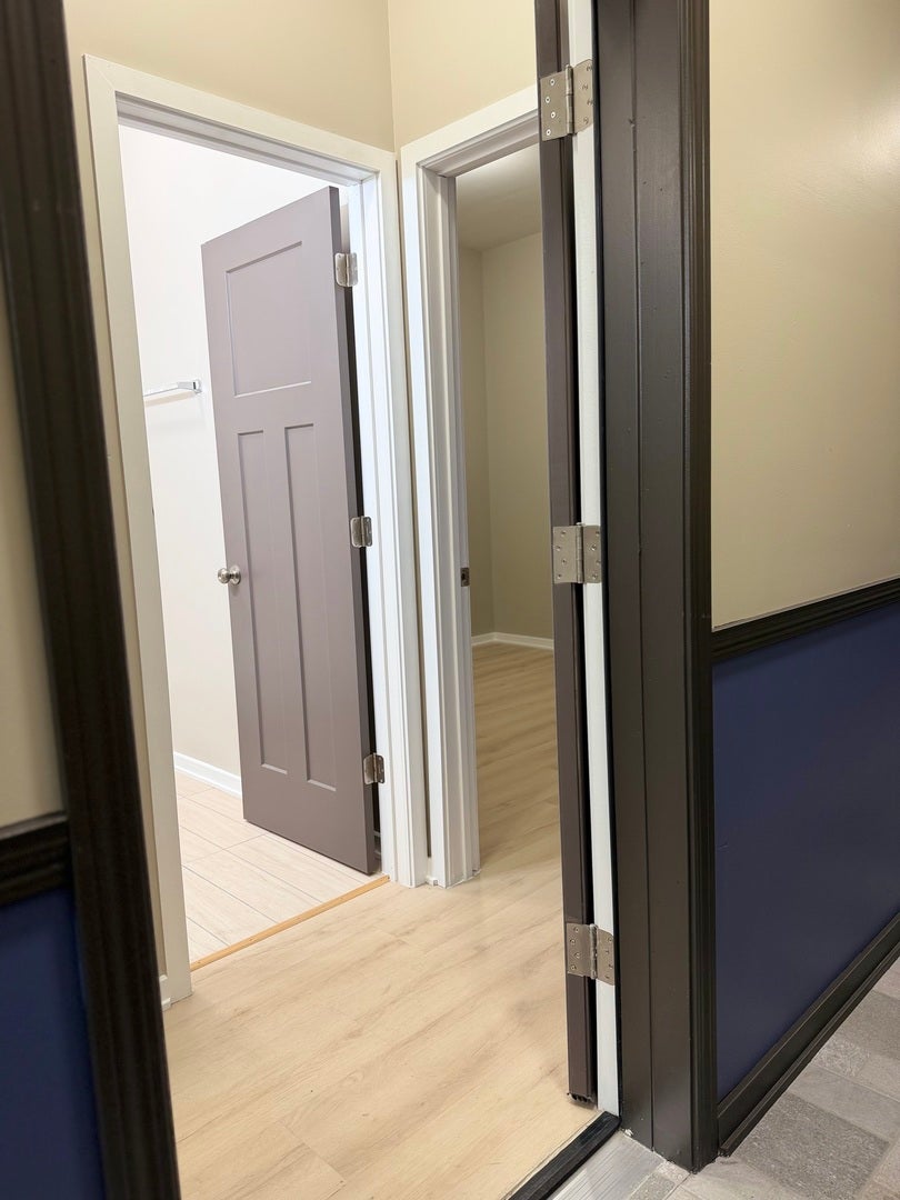 24 N Pulaski Road 1F