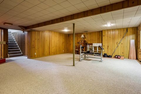 Tiny photo for 926 Stratford Avenue, Rockford, IL 61107 (MLS # 12559391)