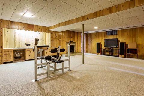 Tiny photo for 926 Stratford Avenue, Rockford, IL 61107 (MLS # 12559391)