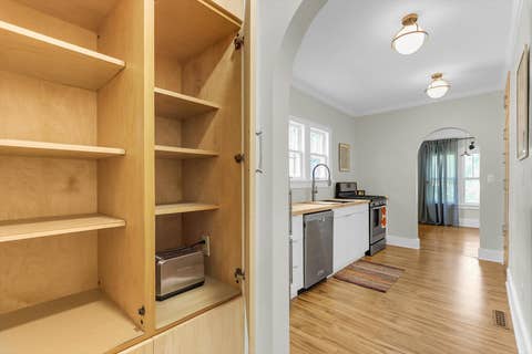 Tiny photo for 1105 W Green Street, Champaign, IL 61821 (MLS # 12706982)