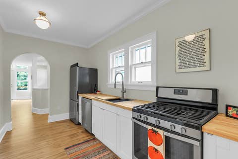 Tiny photo for 1105 W Green Street, Champaign, IL 61821 (MLS # 12706982)