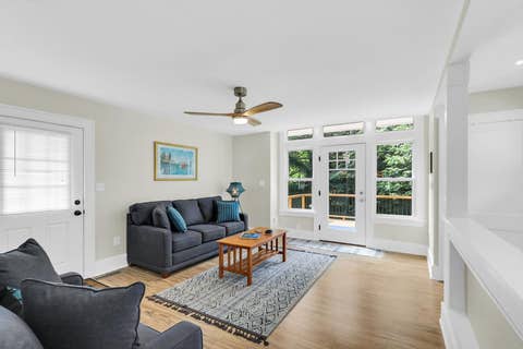 Tiny photo for 1105 W Green Street, Champaign, IL 61821 (MLS # 12706982)