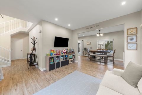 Tiny photo for 241 Cummings Drive, Bartlett, IL 60103 (MLS # 12524587)